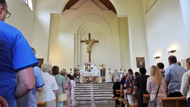 Bp Greger w Karmelu: Polska może być wielka, jeśli zawierzy Bogu i Maryi