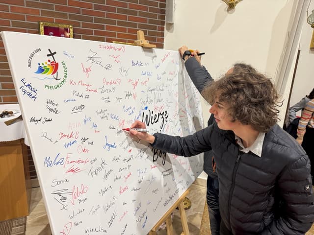 Świętowanie Diecezjalnego Światowego Dnia Młodzieży w kościele św. Pawła