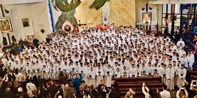 Bp Roman Pindel pobłogosławił 566 nowych lektorów