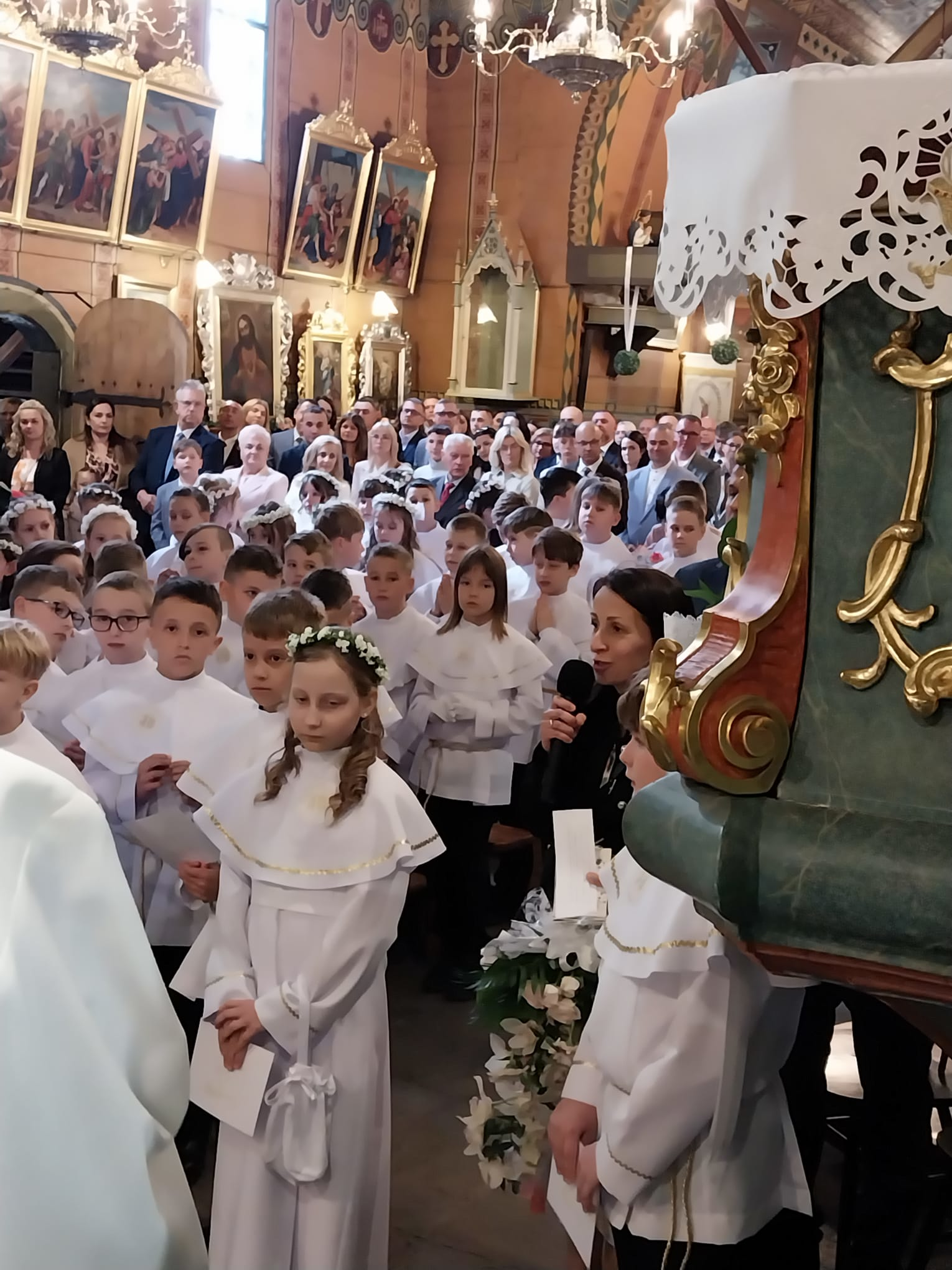 I Komunia Święta - Parafia Jawiszowice św. Marcina Bpa 