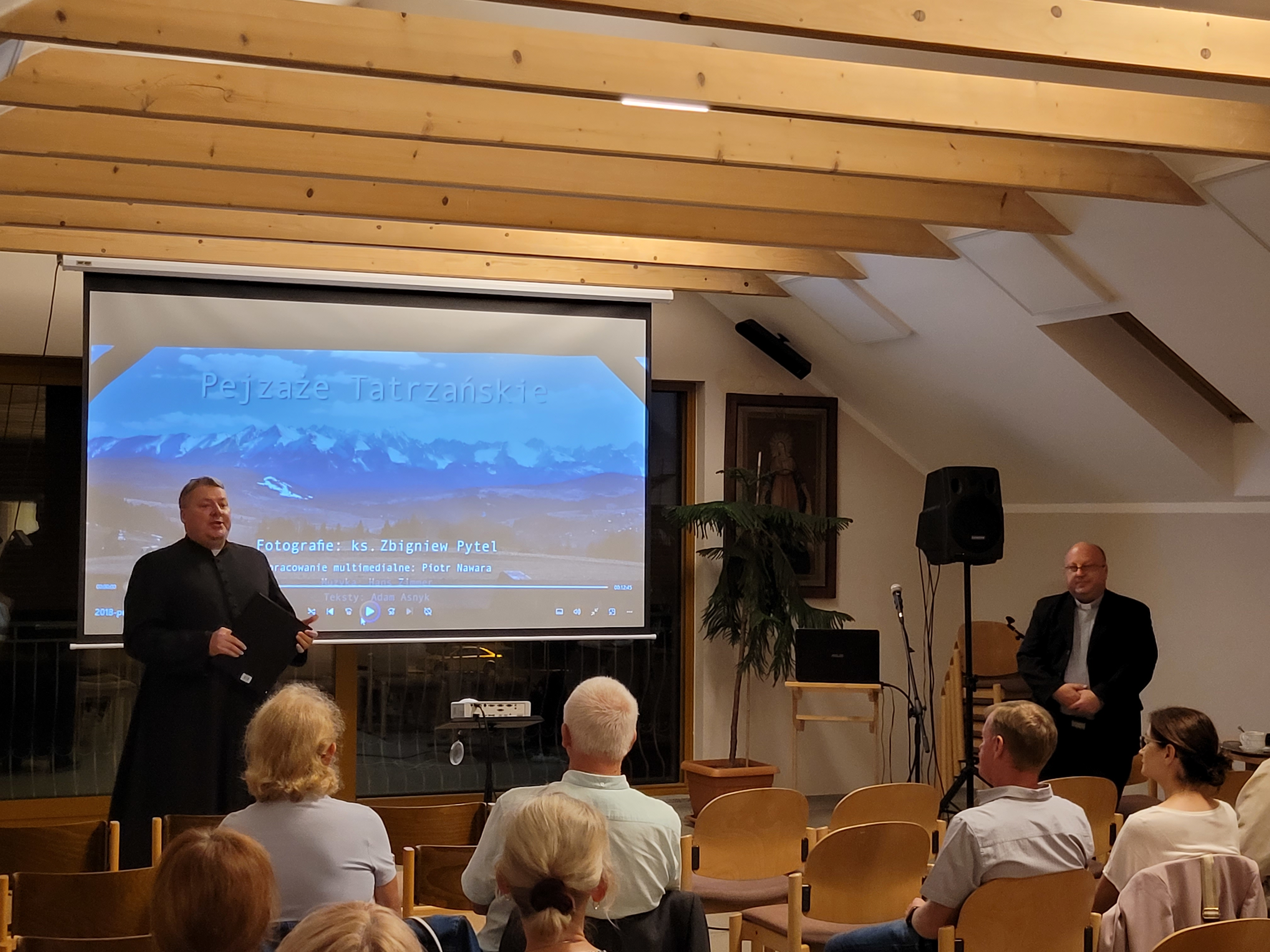 Spotkanie z ks. Zbigniewem Pytlem "Ewangelizacja wizualna - mistyka w górach" 