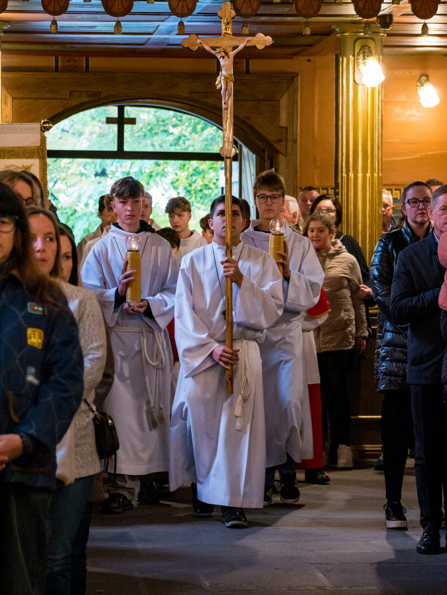 Inauguracja Młodzieżowej Róży Różańcowej św. Carlo Acutisa - Parafia Jawiszowice św. Marcina Bpa