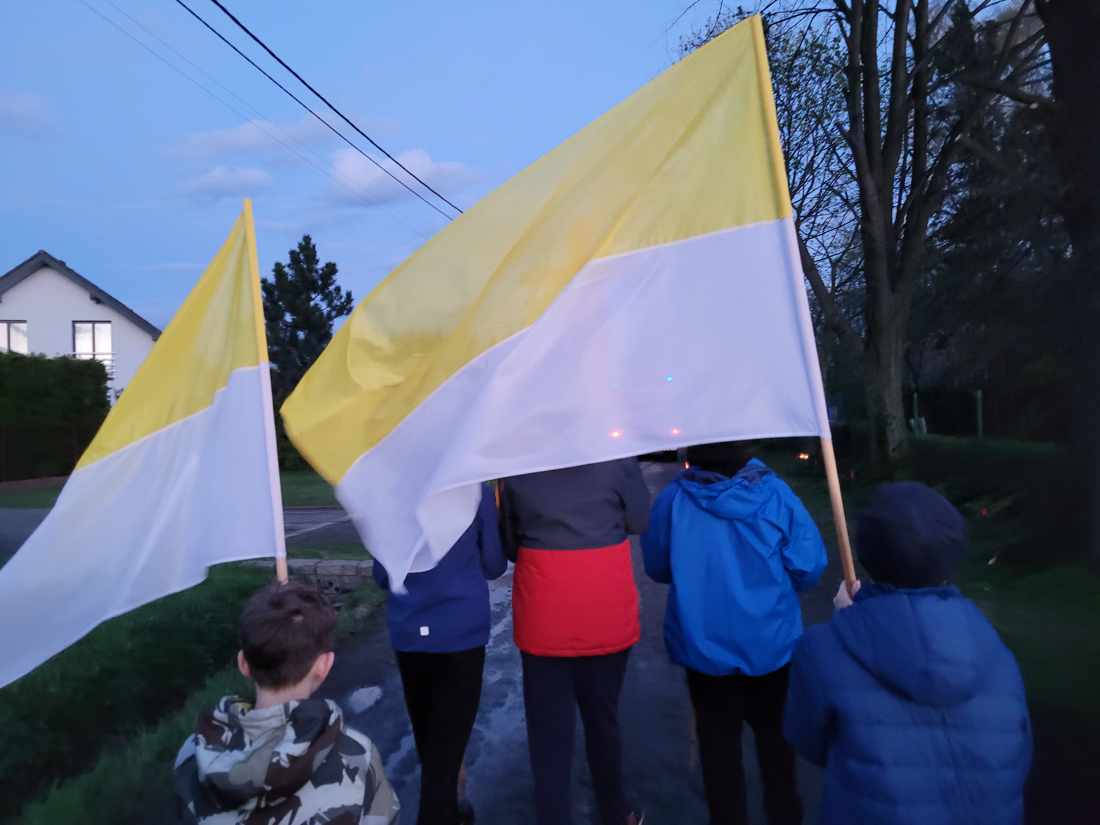 Droga światła ze św. Janem Pawłem II - Parafia Jawiszowice św. Marcina Bp.