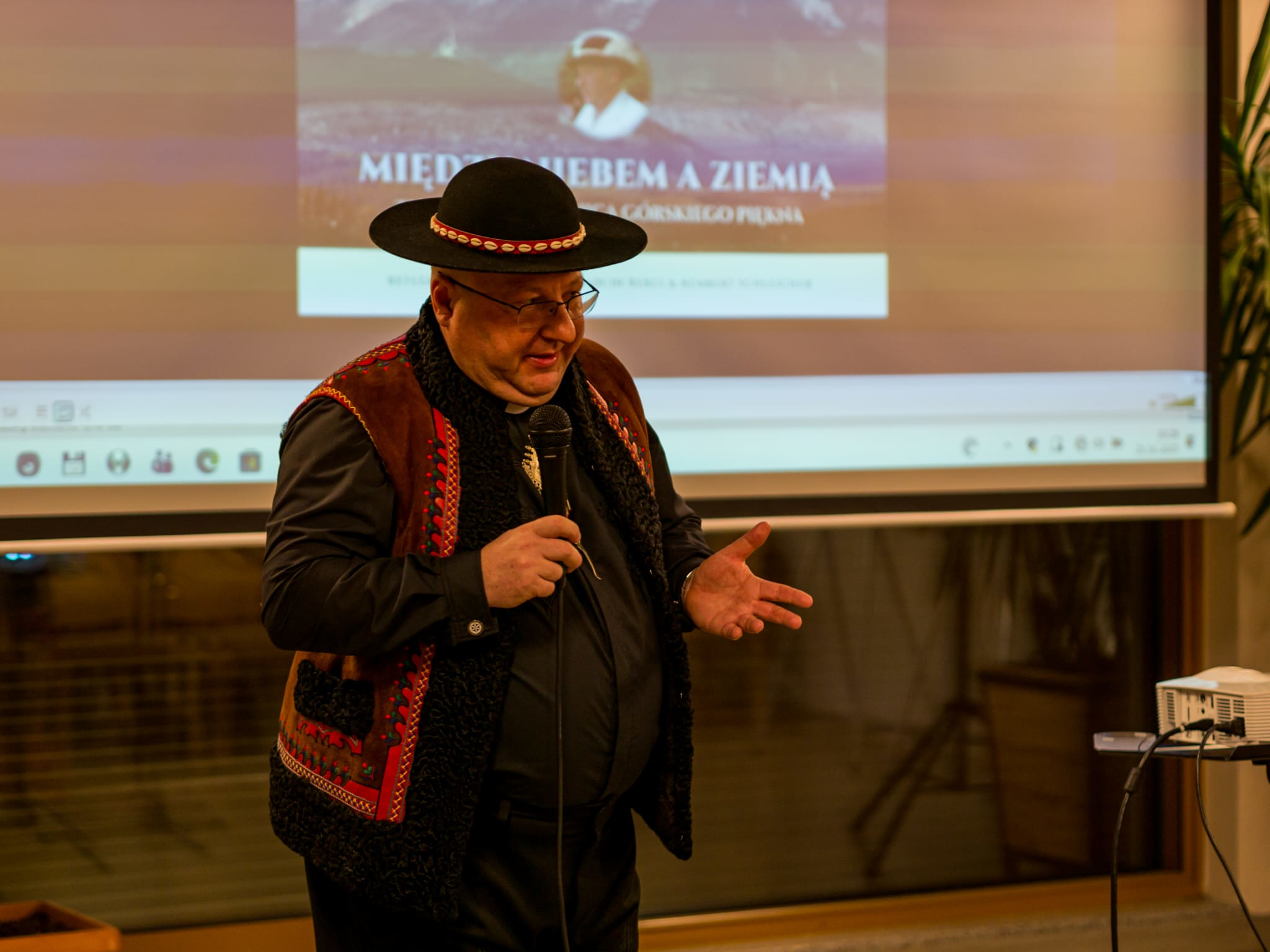 Wernisaż ks. Zbigniewa Pytla - Parafia Jawiszowice św. Marcina Bpa