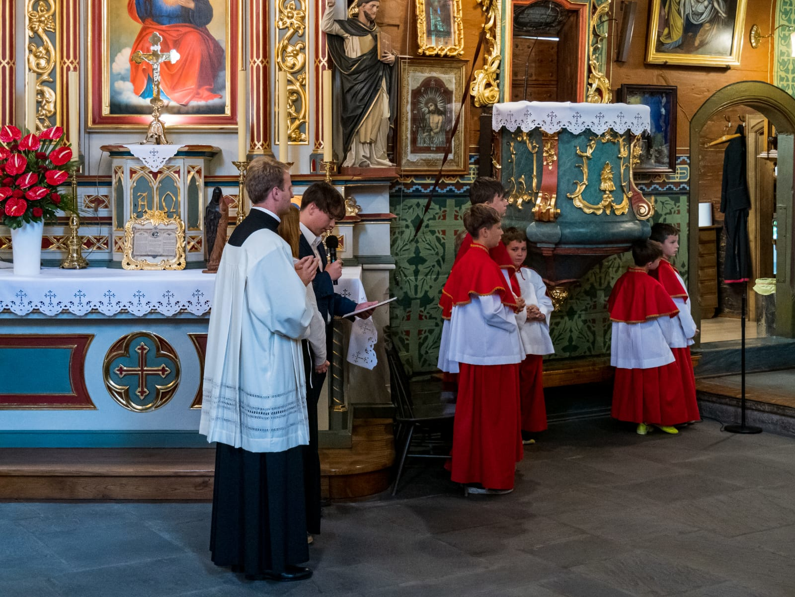 Sakrament bierzmowania pod przewodnictwem bp. Piotra Gregera - Parafia Jawiszowice św. Marcina Bpa