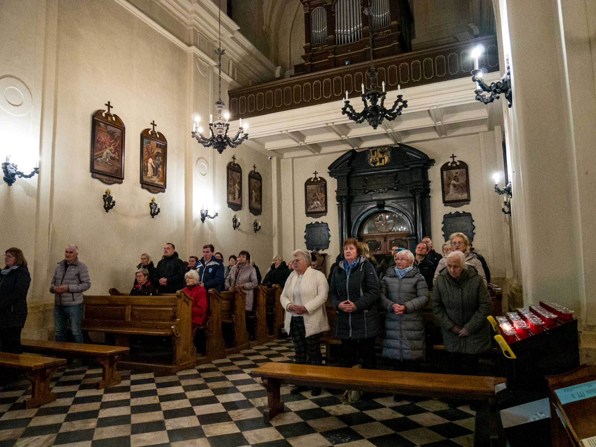 Czuwanie modlitewne w Czernej - Parafia Jawiszowice św. Marcina Bpa