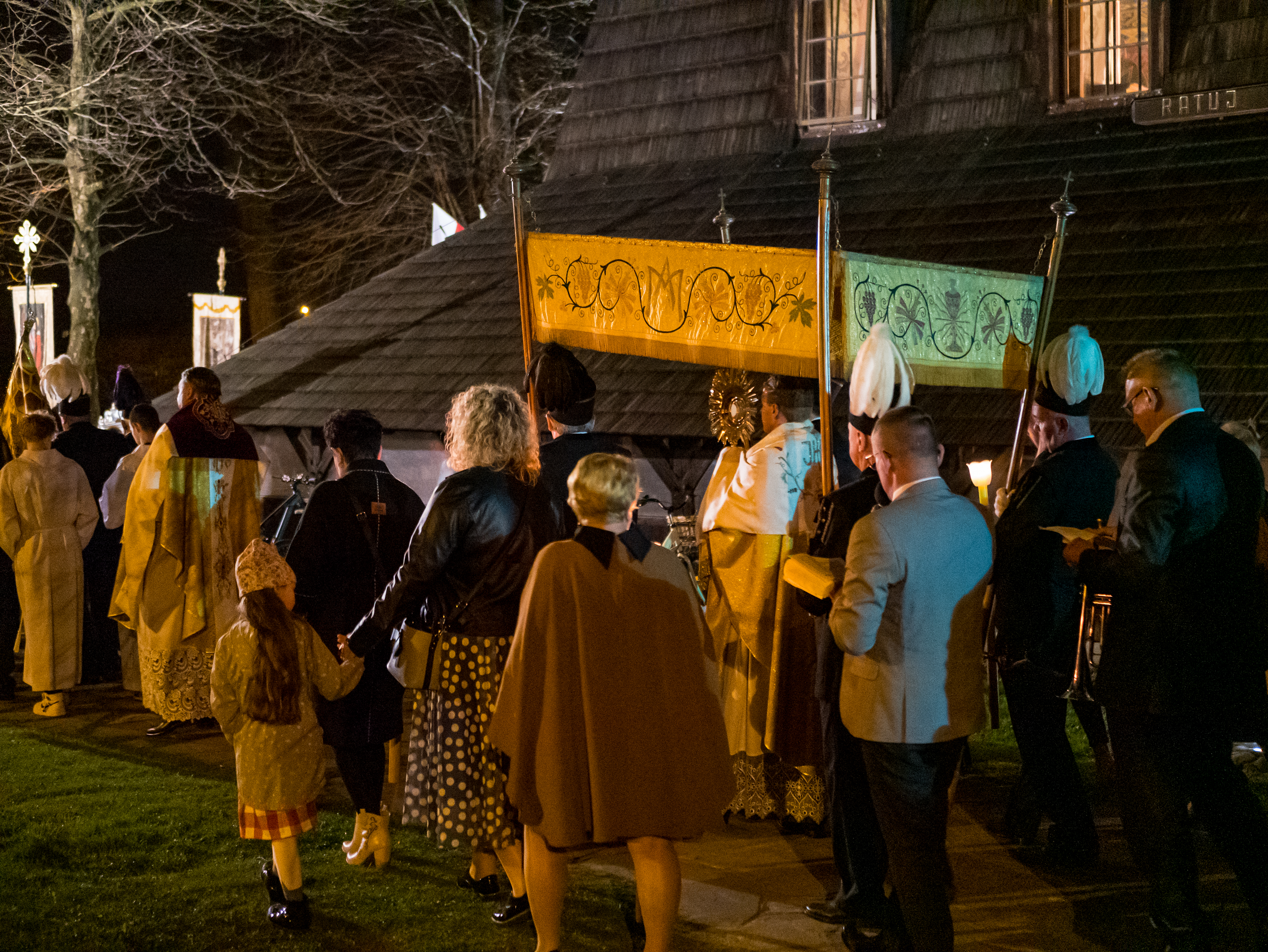Wigilia Paschalna - Parafia Jawiszowice św. Marcina Bp.