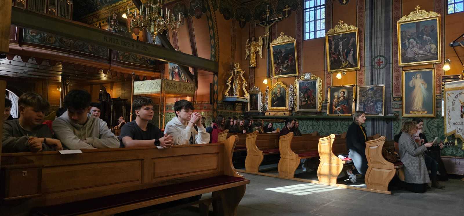 Weekend Alpha dla Młodzieży - Parafia Jawiszowice św. Marcina Bpa