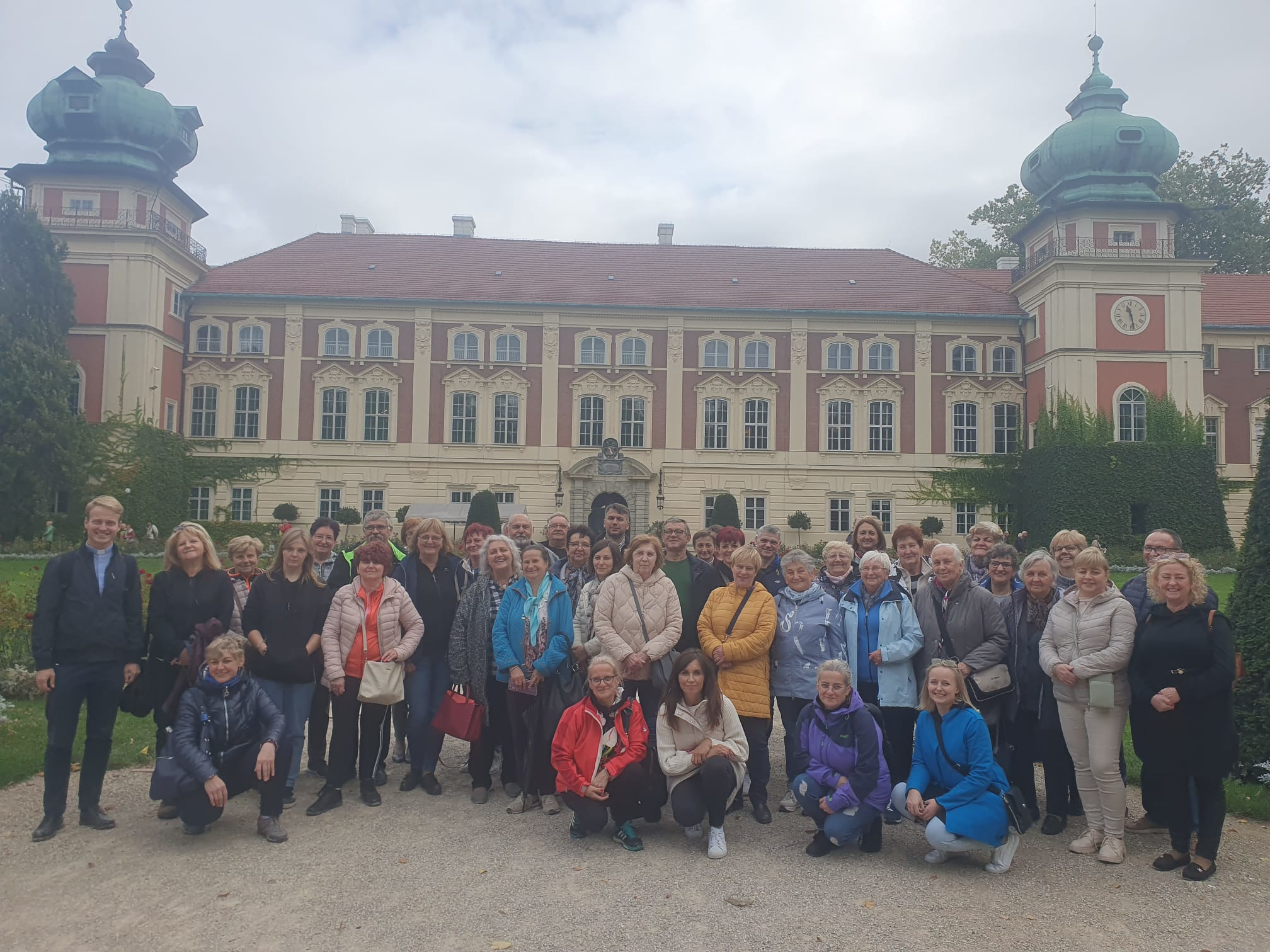 Pielgrzymka na Podkarpacie: Łańcut, Markowa, Przemyśl, Krasiczyn, Kalwaria Pacławska - Parafia Jawiszowice św. Marcina Biskupa 2023