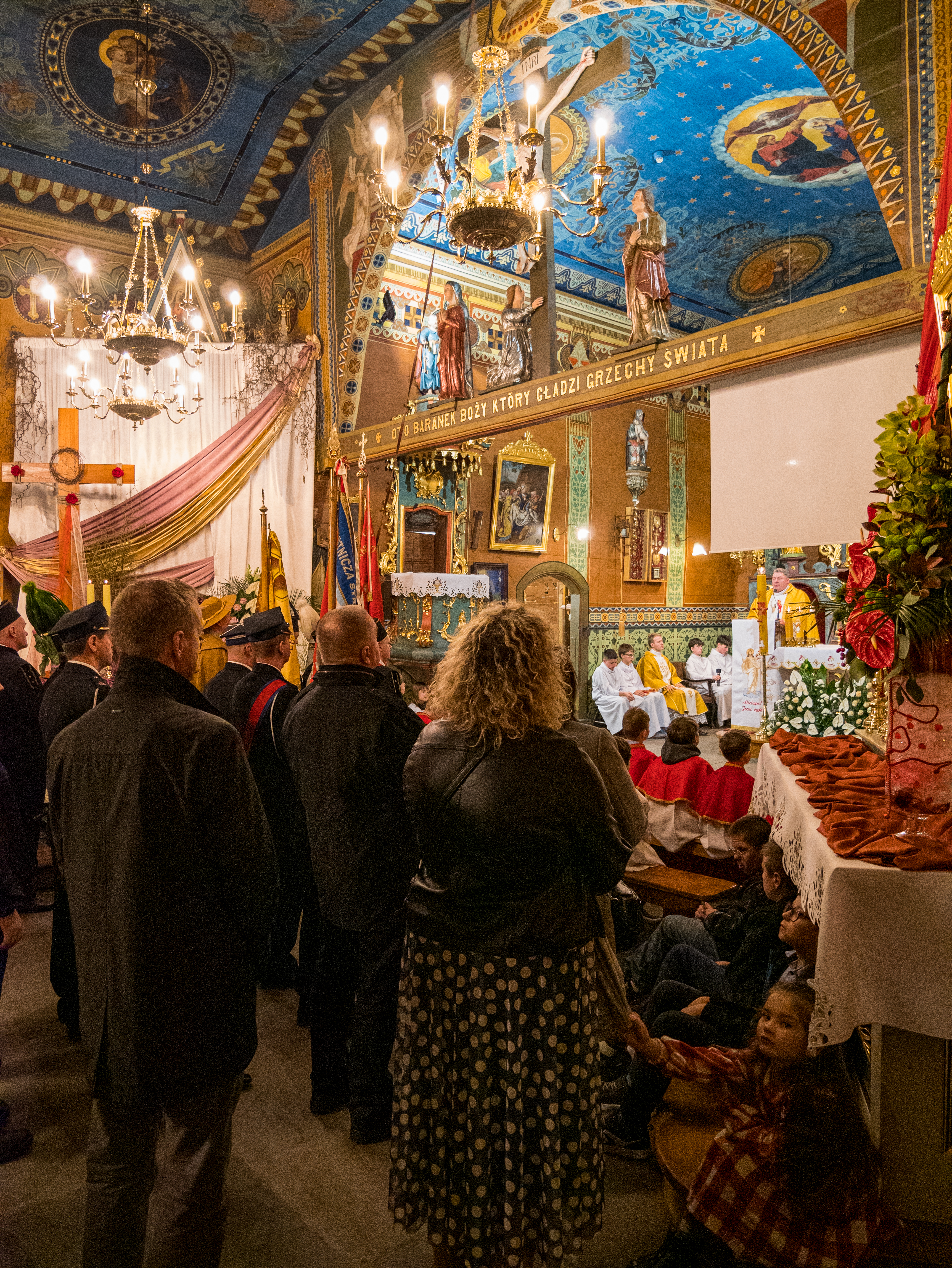 Wigilia Paschalna - Parafia Jawiszowice św. Marcina Bp.