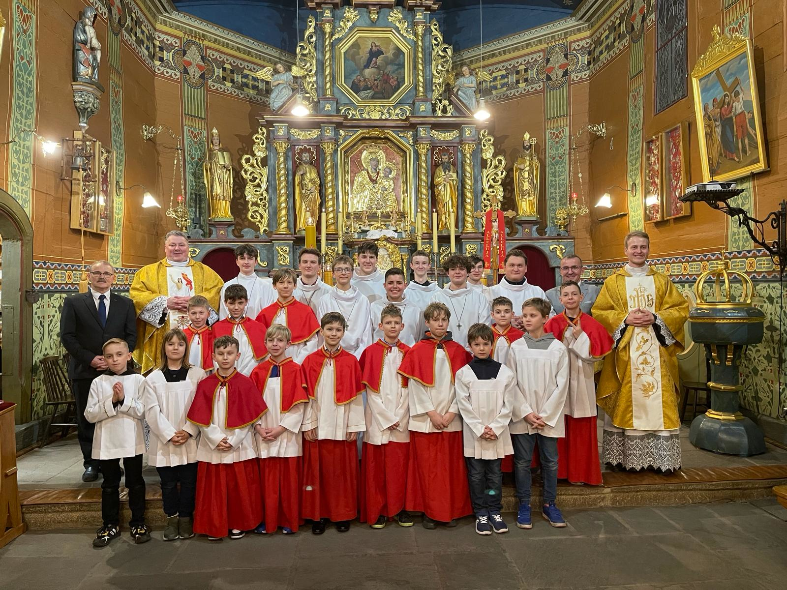 Wigilia Paschalna - Parafia Jawiszowice św. Marcina Bp.