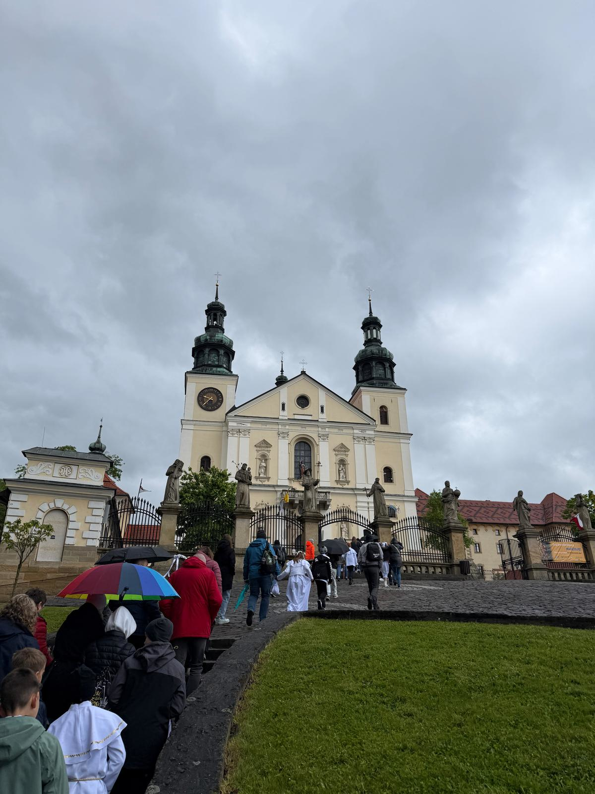 Pielgrzymka Dzieci Komunijnych - Parafia Jawiszowice św. Marcina Bpa
