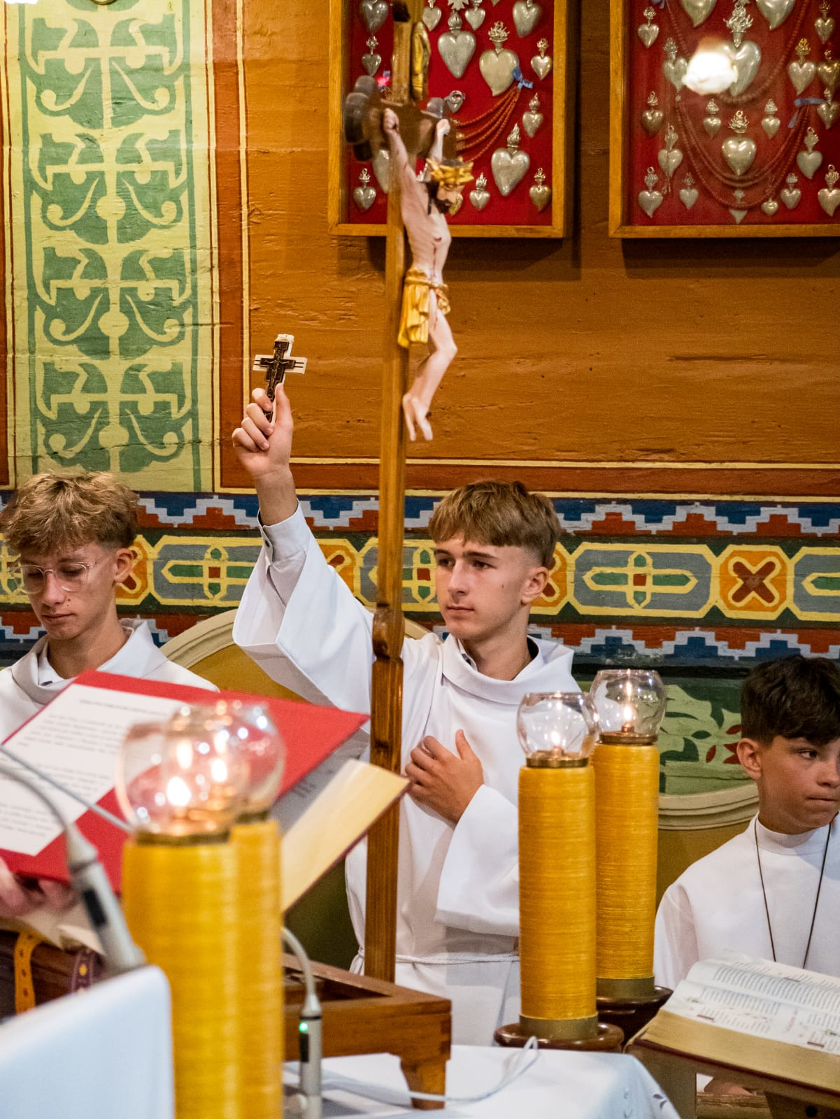 Sakrament bierzmowania pod przewodnictwem bp. Piotra Gregera - Parafia Jawiszowice św. Marcina Bpa