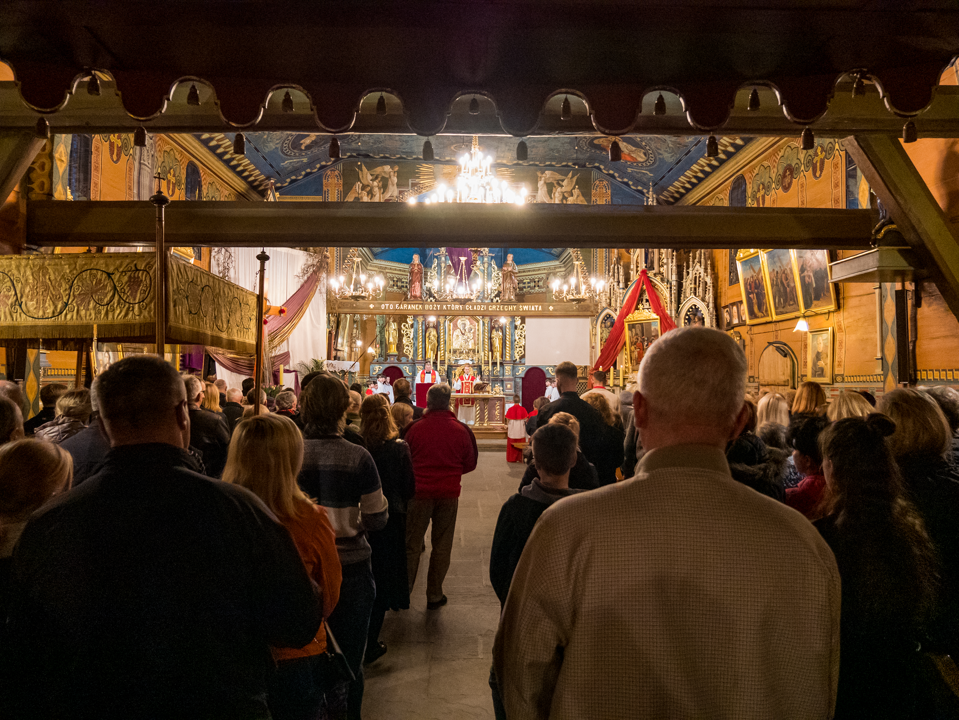 Wielki Piątek - Parafia Jawiszowice św. Marcina Bp.