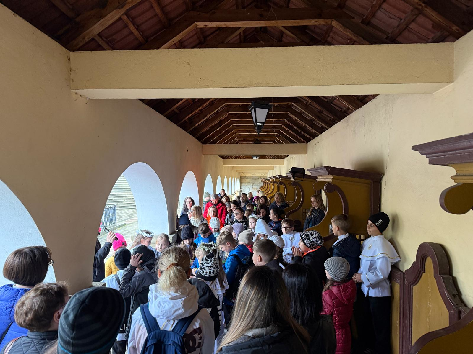 Pielgrzymka Dzieci Komunijnych - Parafia Jawiszowice św. Marcina Bpa