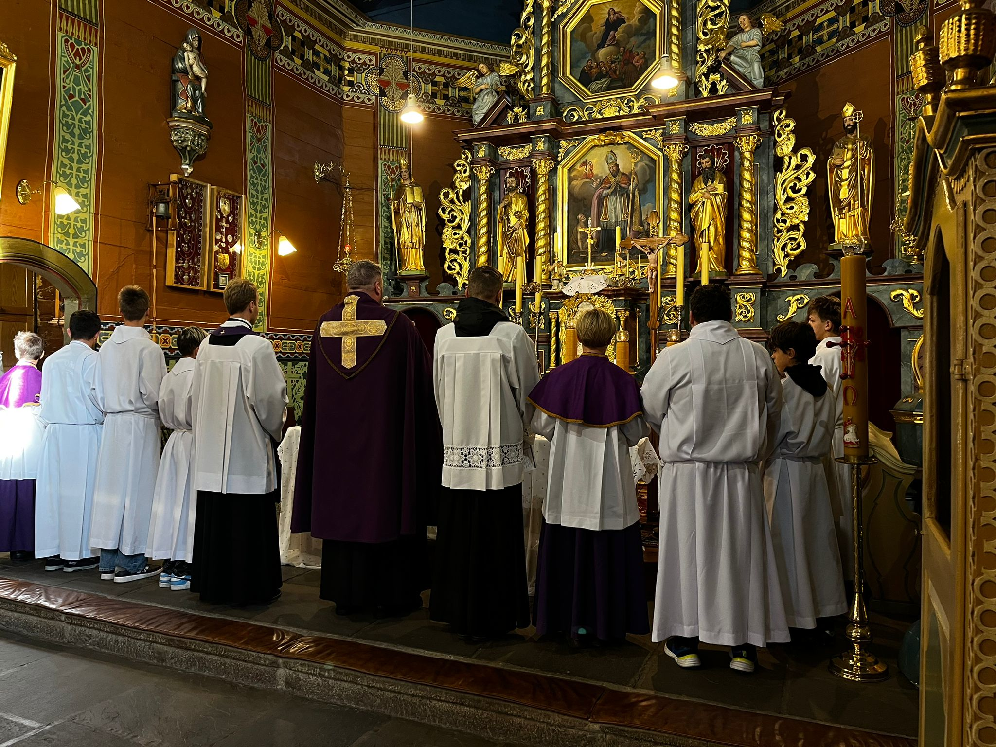 Procesja w Uroczystość Wszystkich Świętych - Parafia Jawiszowice św. Marcina Bpa