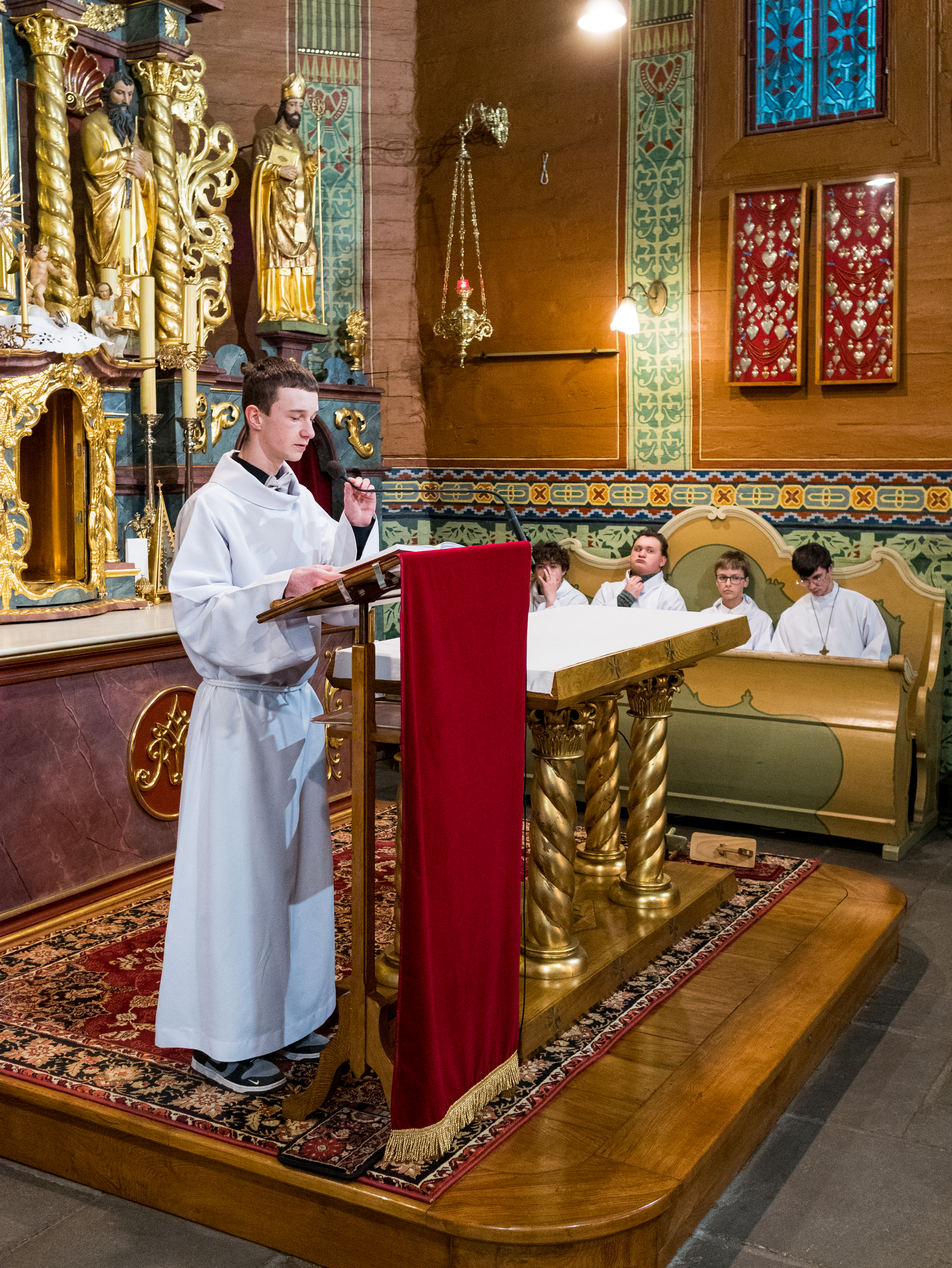 Wielki Piątek - Parafia Jawiszowice św. Marcina Bp.