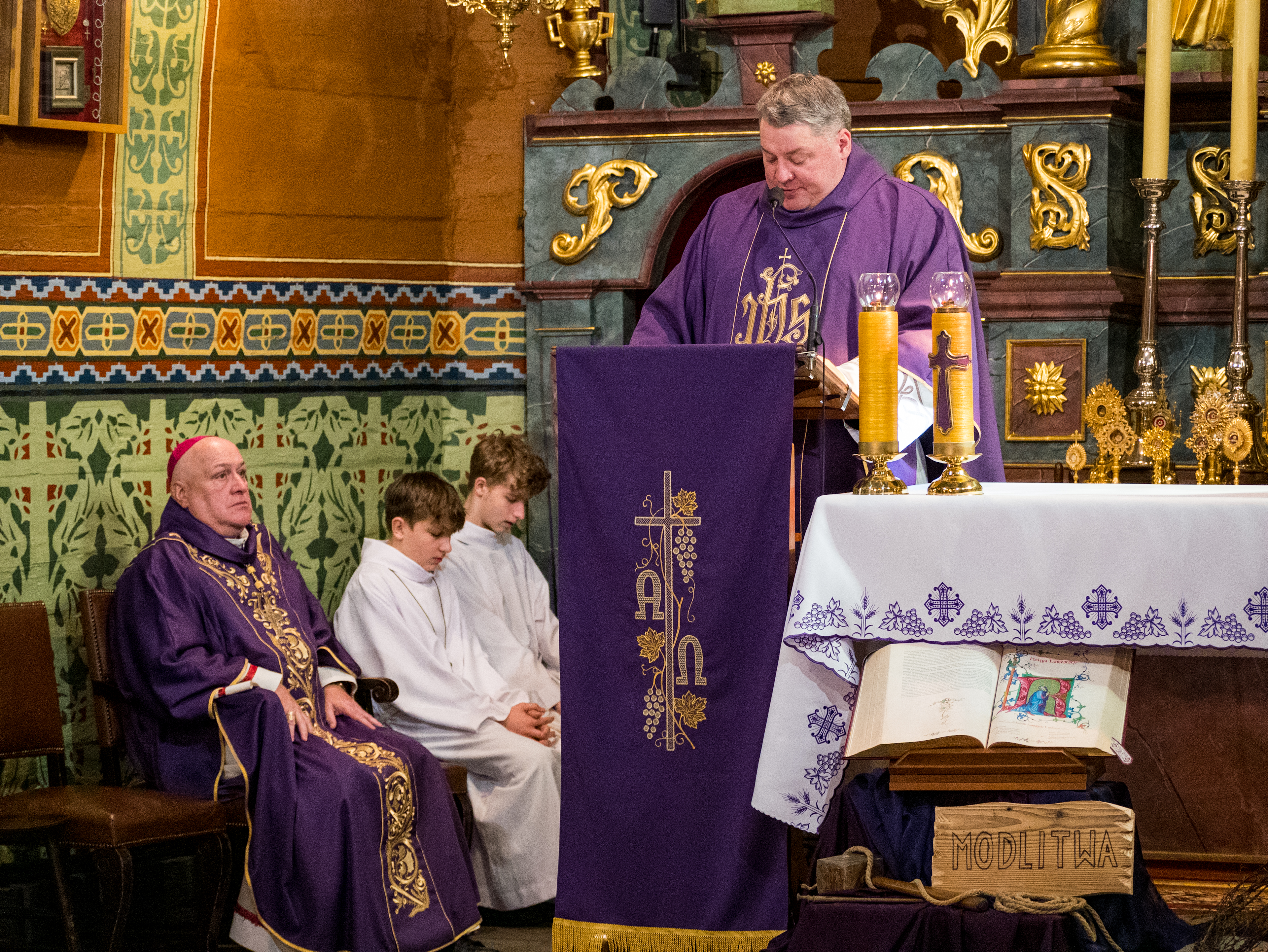 Wizytacja Kanoniczna bp. Piotra Gregera 2024 - Parafia Jawiszowice św. Marcina bp.