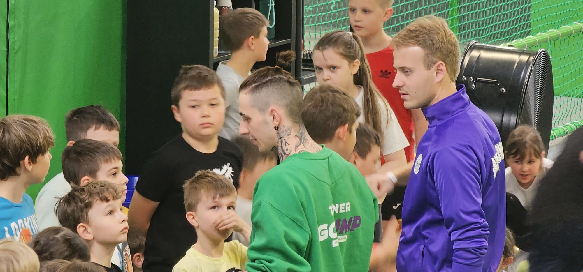 Wycieczka do GOjump Parku Trampolin - Parafia Jawiszowice św. Marcina Bp.