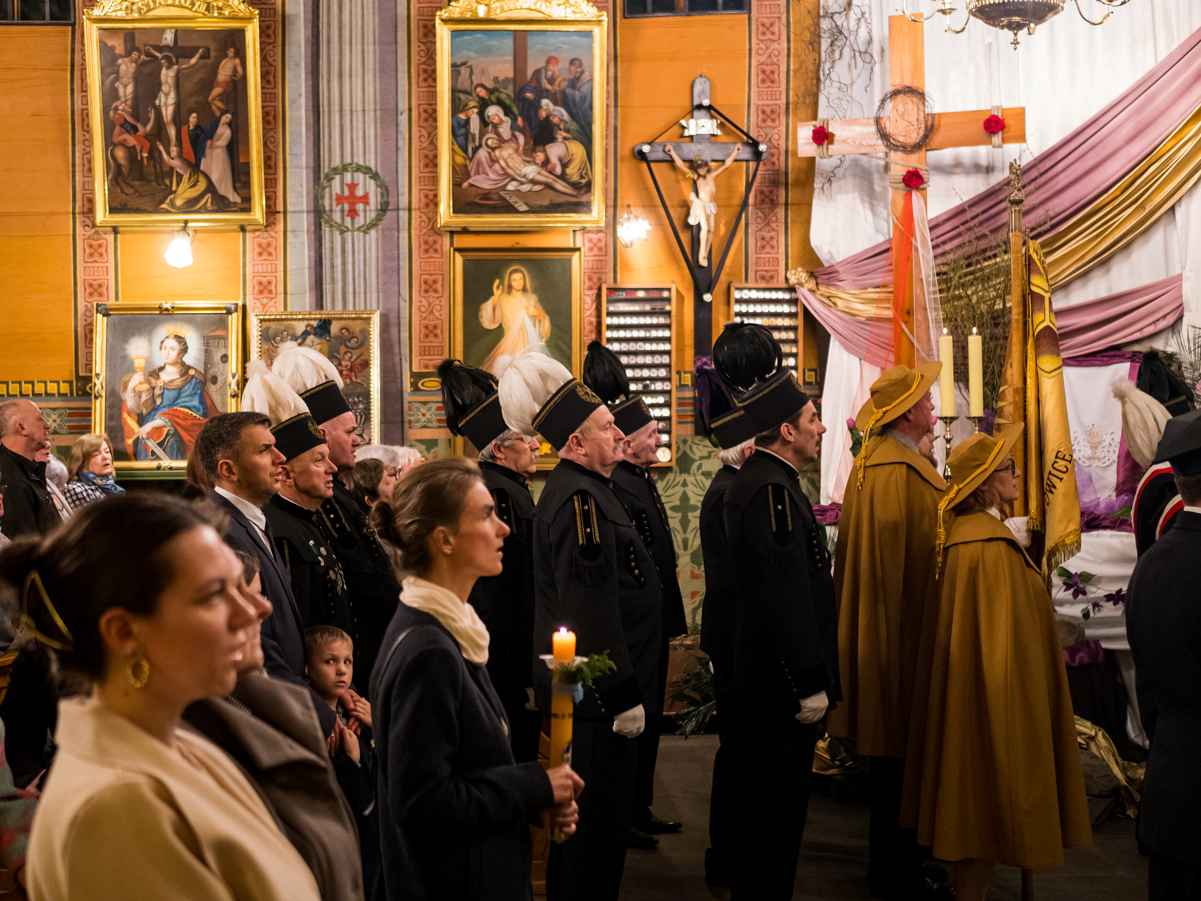 Wigilia Paschalna - Parafia Jawiszowice św. Marcina Bp.