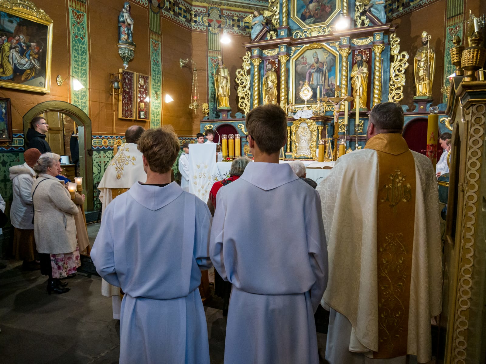 Uroczystość odpustowa ku czci św. Marcina Bpa pod przewodnictwem ks. dr. Szymona Tracza - Parafia Jawiszowice św. Marcina Bpa