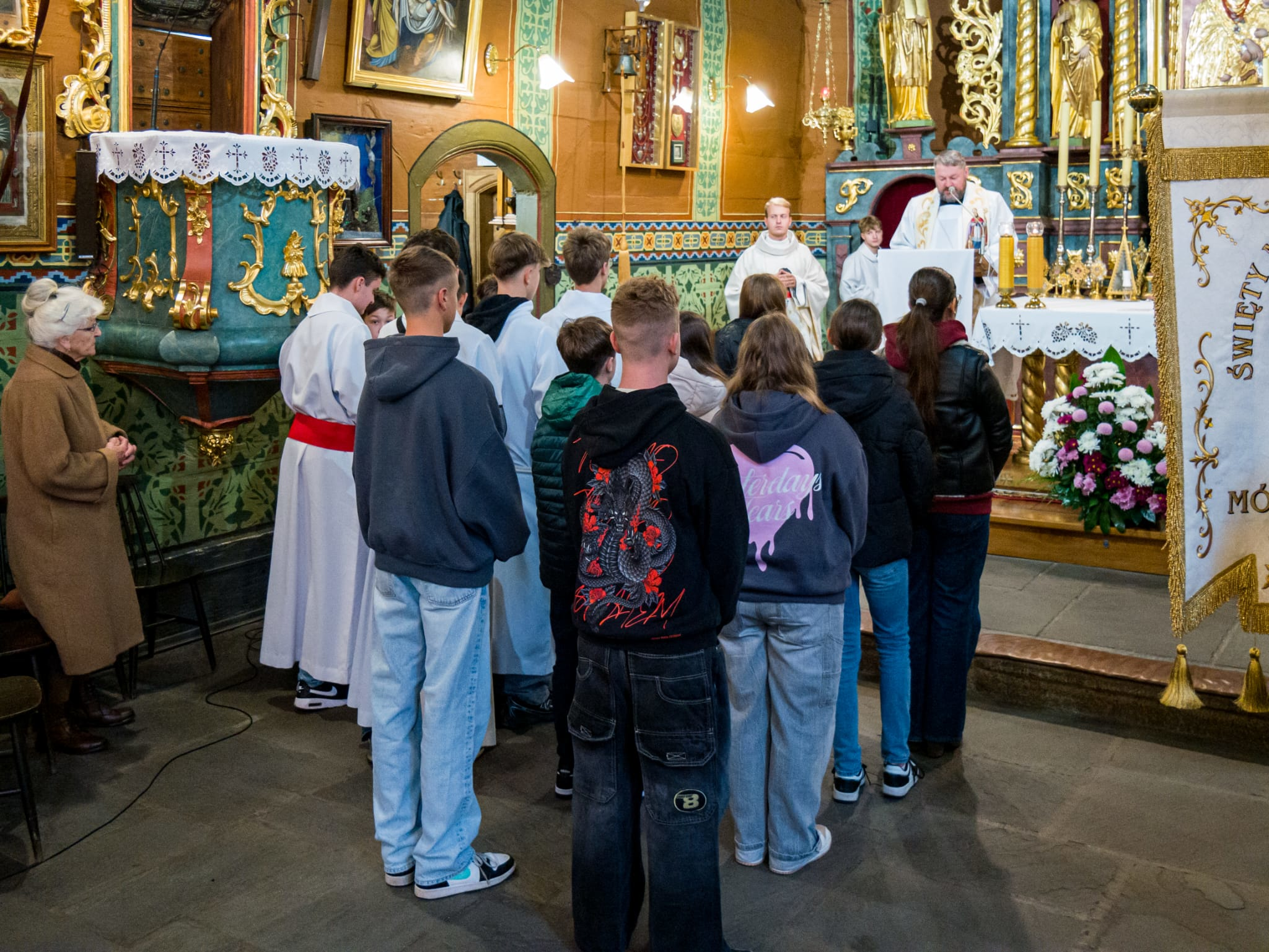 Inauguracja Młodzieżowej Róży Różańcowej św. Carlo Acutisa - Parafia Jawiszowice św. Marcina Bpa