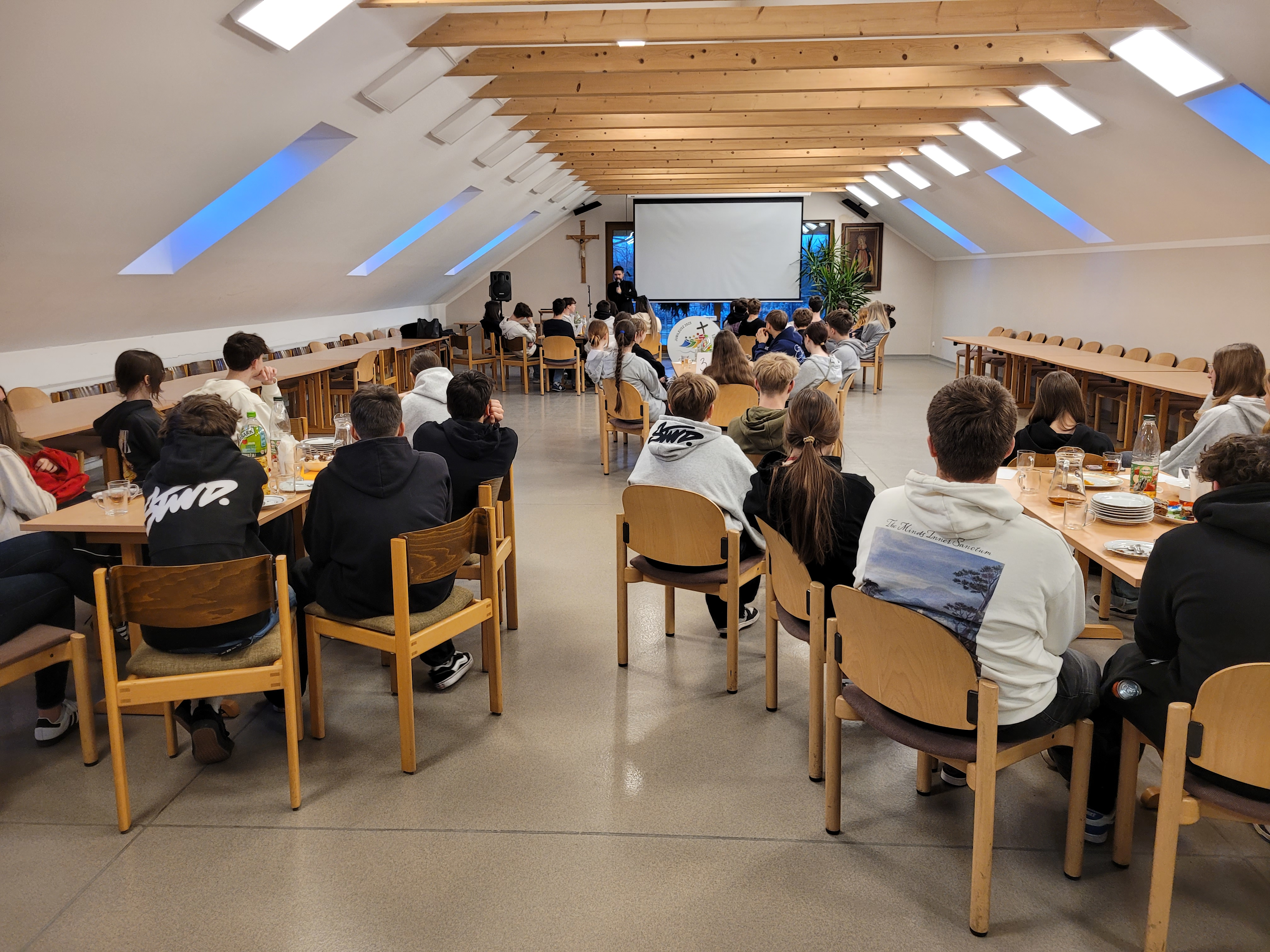 Wizytacja ks. dr. Dawida Surmiaka dot. przygotowania do sakramentu bierzmowania - Parafia Jawiszowice św. Marcina Bpa