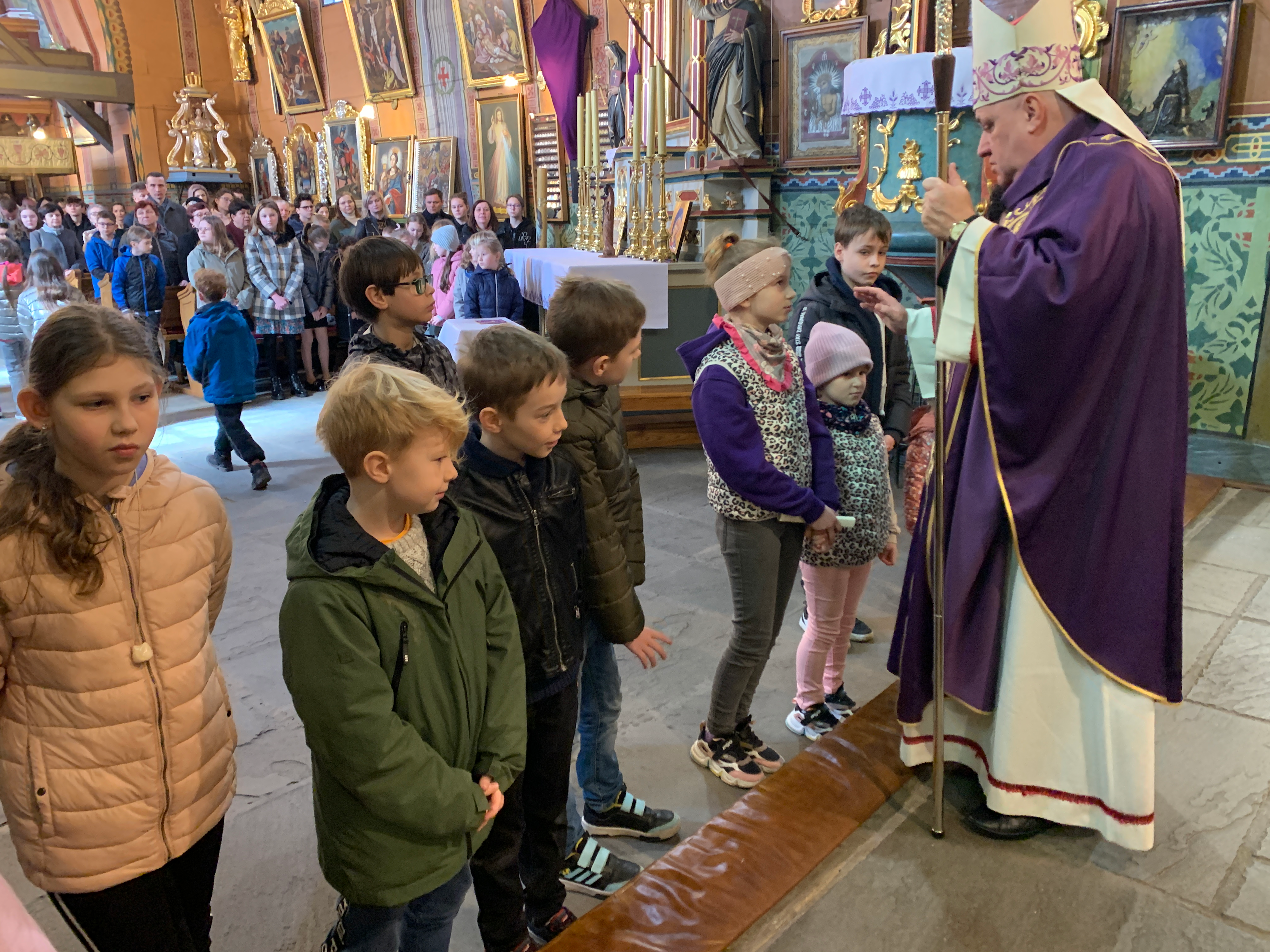 Wizytacja Kanoniczna bp. Piotra Gregera 2024 - Parafia Jawiszowice św. Marcina bp.