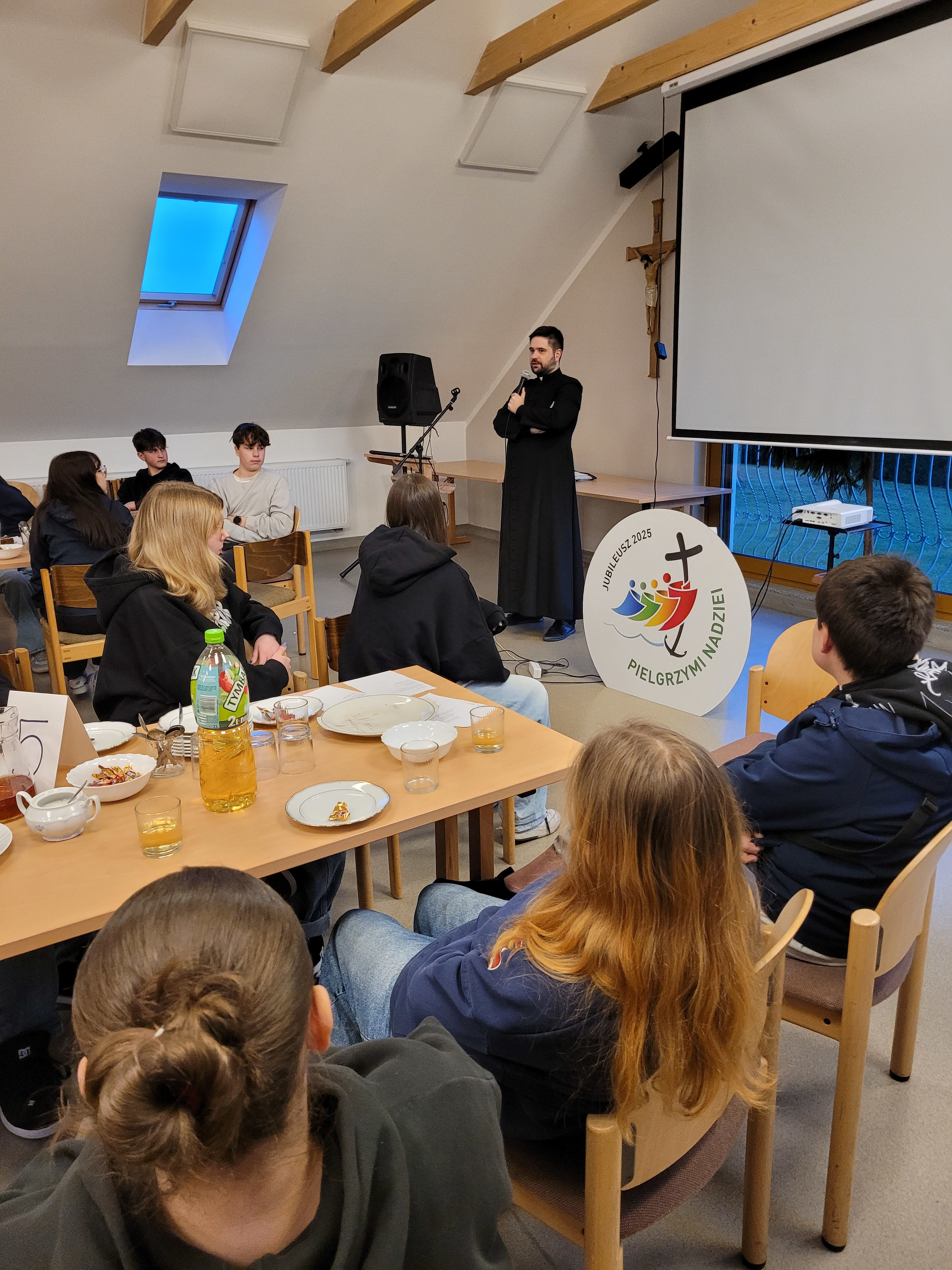 Wizytacja ks. dr. Dawida Surmiaka dot. przygotowania do sakramentu bierzmowania - Parafia Jawiszowice św. Marcina Bpa