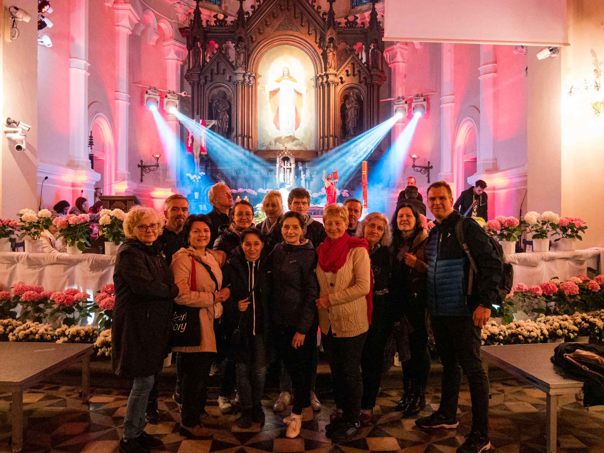 POŁĄCZENI - JEZUS, WSPÓLNOTA i KRYZYS?