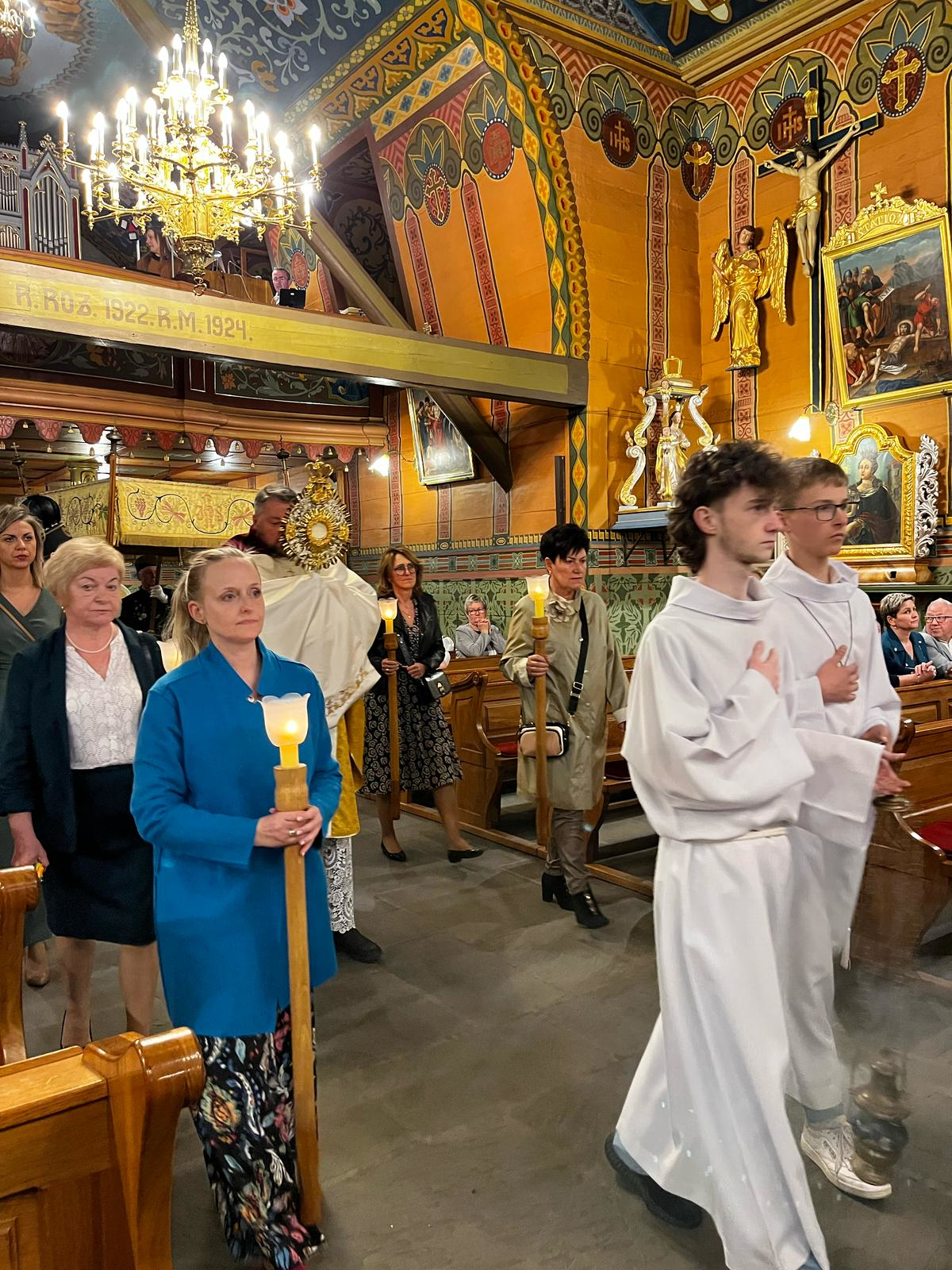 Wigilia Paschalna - Parafia Jawiszowice św. Marcina Bpa