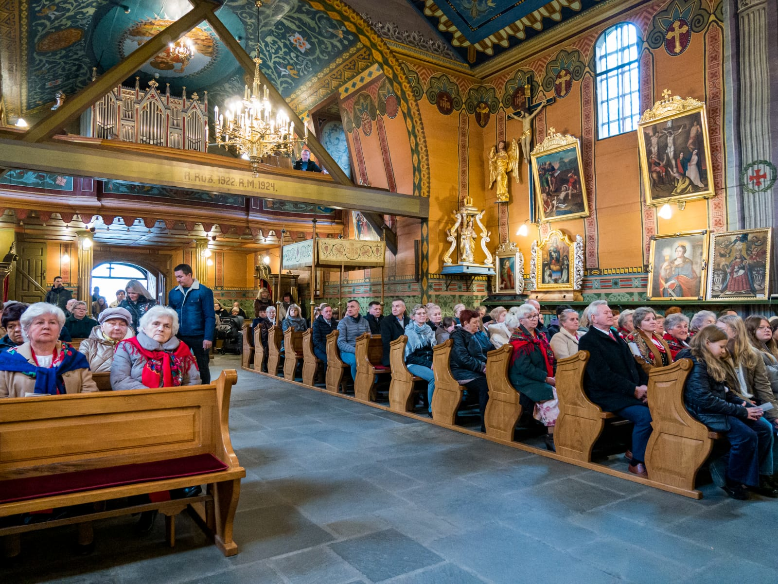 Uroczystość odpustowa ku czci św. Marcina Bpa pod przewodnictwem ks. dr. Szymona Tracza - Parafia Jawiszowice św. Marcina Bpa