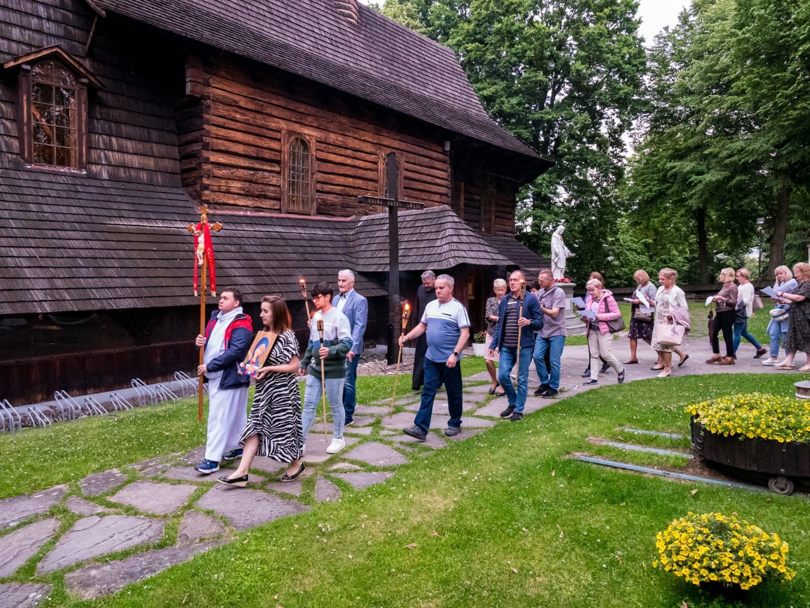 Wigilia Zesłania Ducha Świętego z ks. Szymonem Trzepaczką