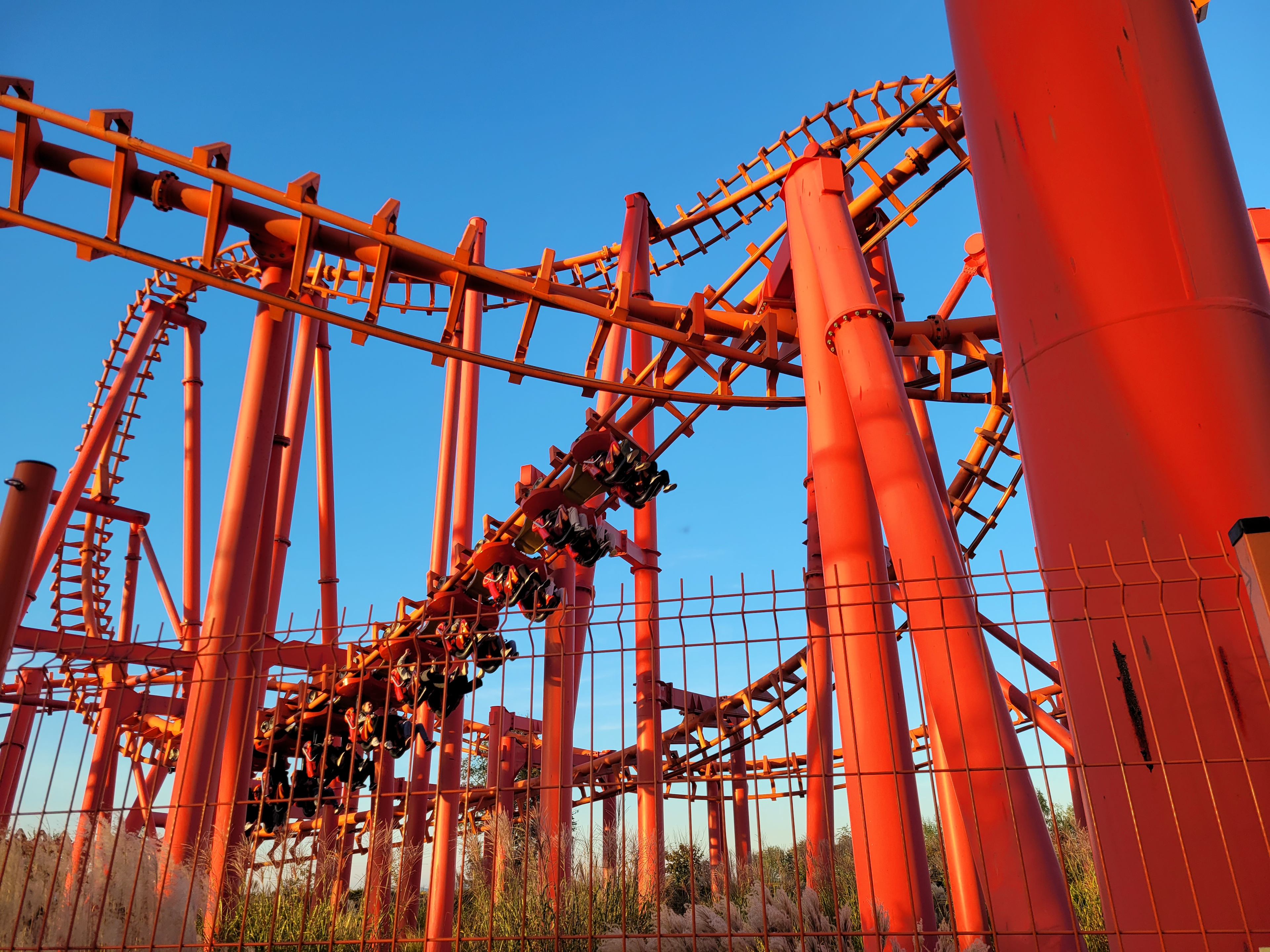 Wycieczka do Energylandii - Parafia Jawiszowice św. Marcina Bpa