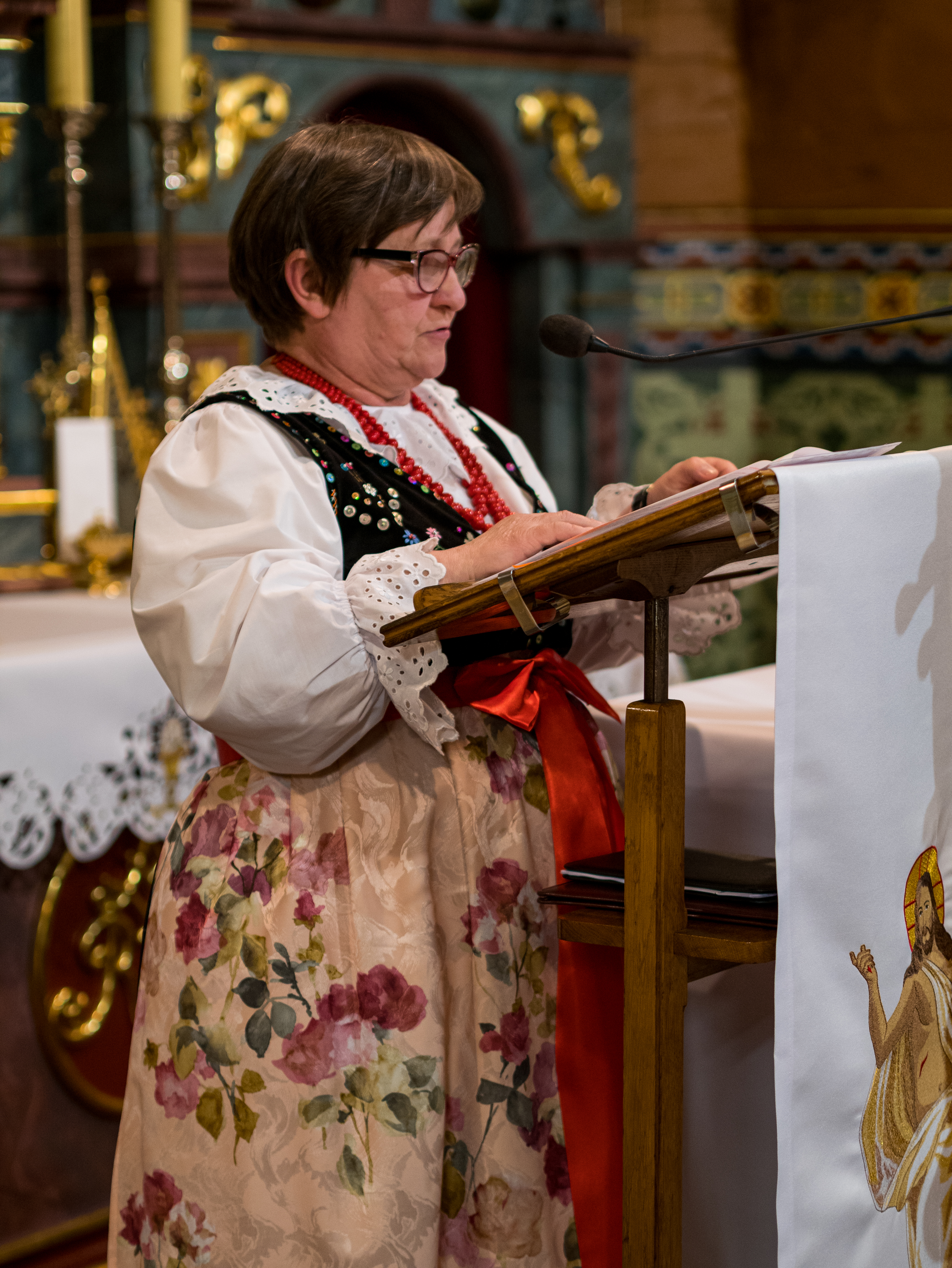 Wigilia Paschalna - Parafia Jawiszowice św. Marcina Bp.