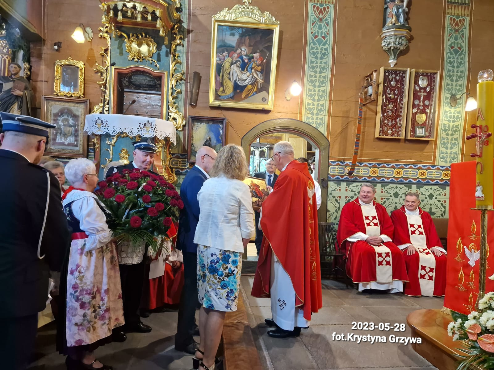 9eb9bc61-c46f-4246-aeea-4b66c4574030 (1)