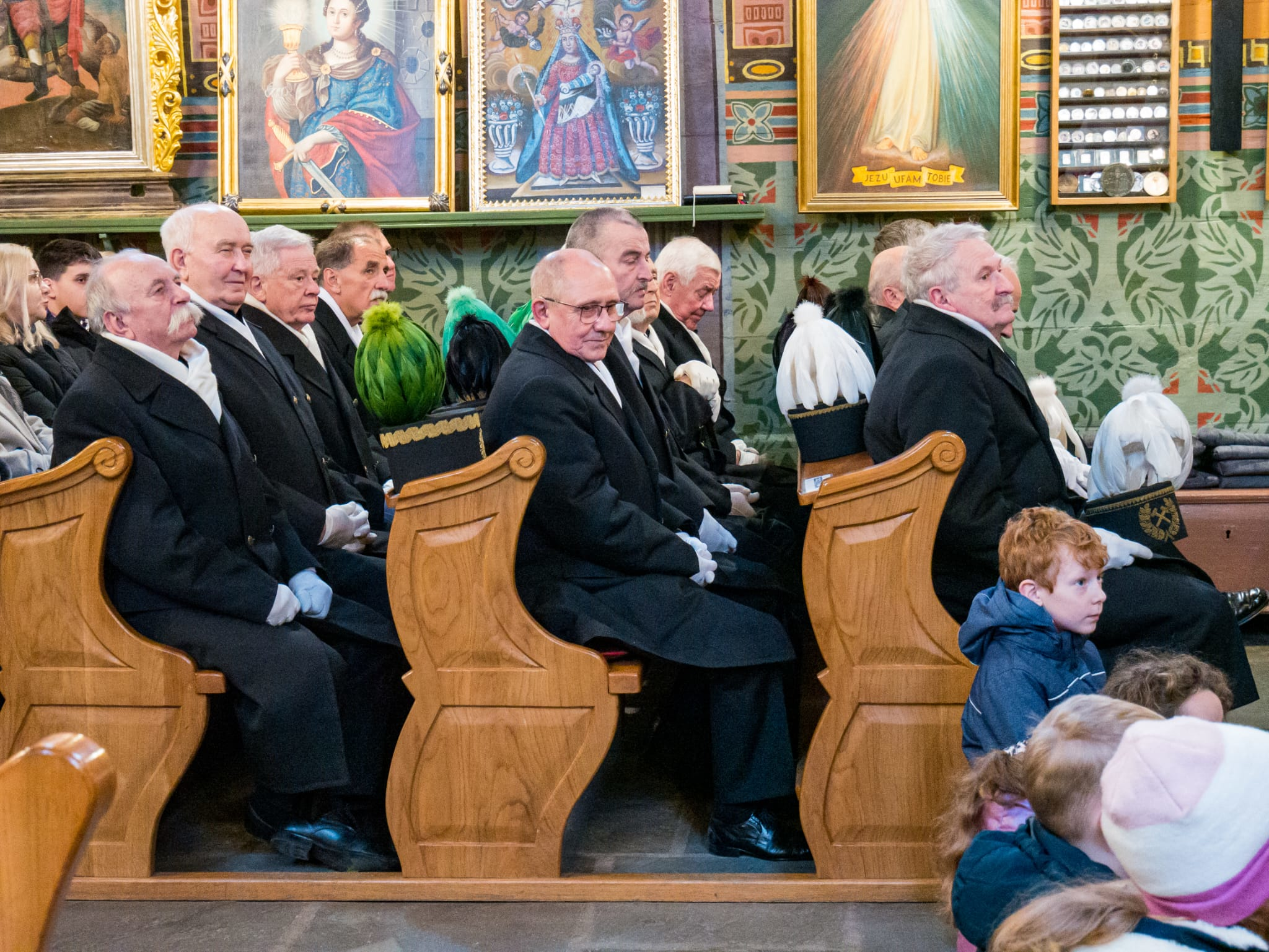 Uroczystość św. Barbary i św. Ambrożego - Parafia Jawiszowice św. Marcina Bpa