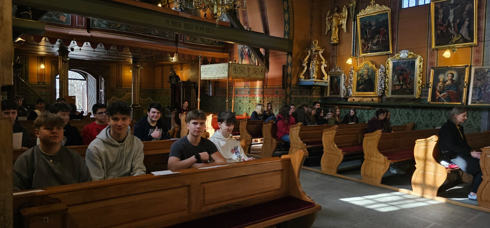 Weekend Alpha dla Młodzieży - Parafia Jawiszowice św. Marcina Bpa